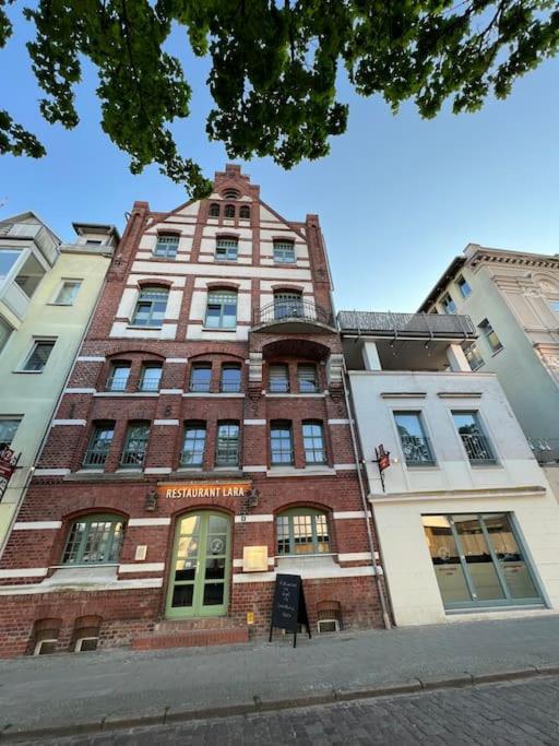 Traumwohnung Am Altstadt Hafen شترالسوند المظهر الخارجي الصورة